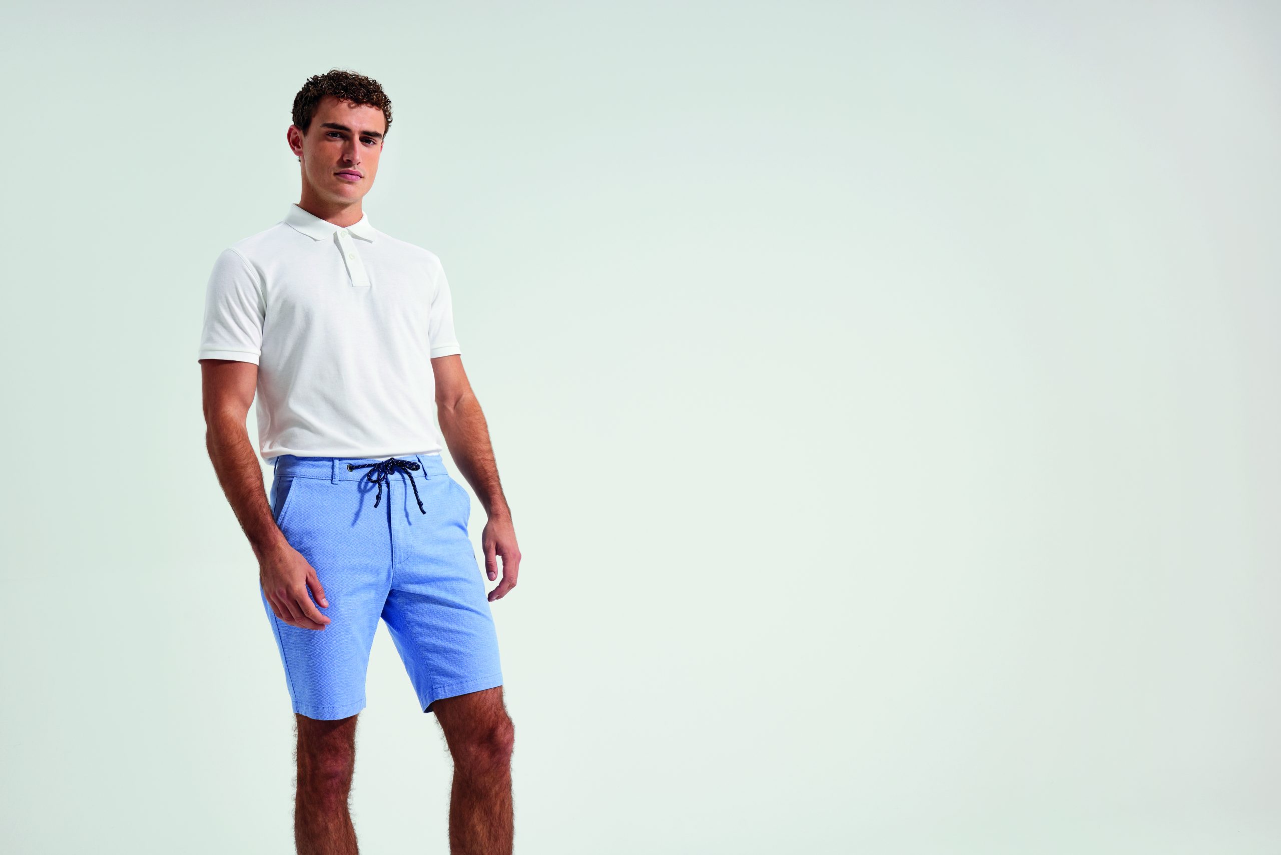 AQ057_Blue_01_Exp_Dec_2025 Asquith and Fox - AQ057 - MENS EVERYDAY CHINO SHORTS - Image 1