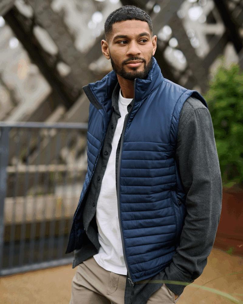 RG2054M Regatta - RG2054 - HONESTLY MADE 100% RECYCLED INSULATED BODYWARMER - Image 1