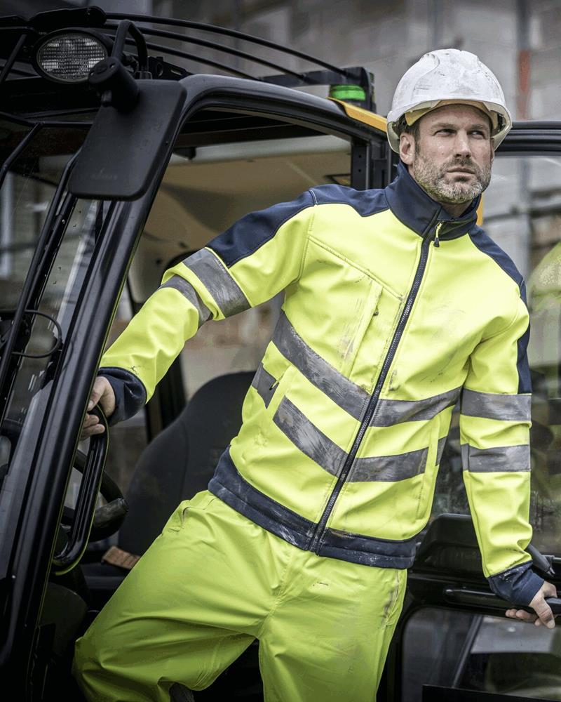 RG474M Regatta - RG474 - HI-VIS PRO SOFTSHELL - Image 1